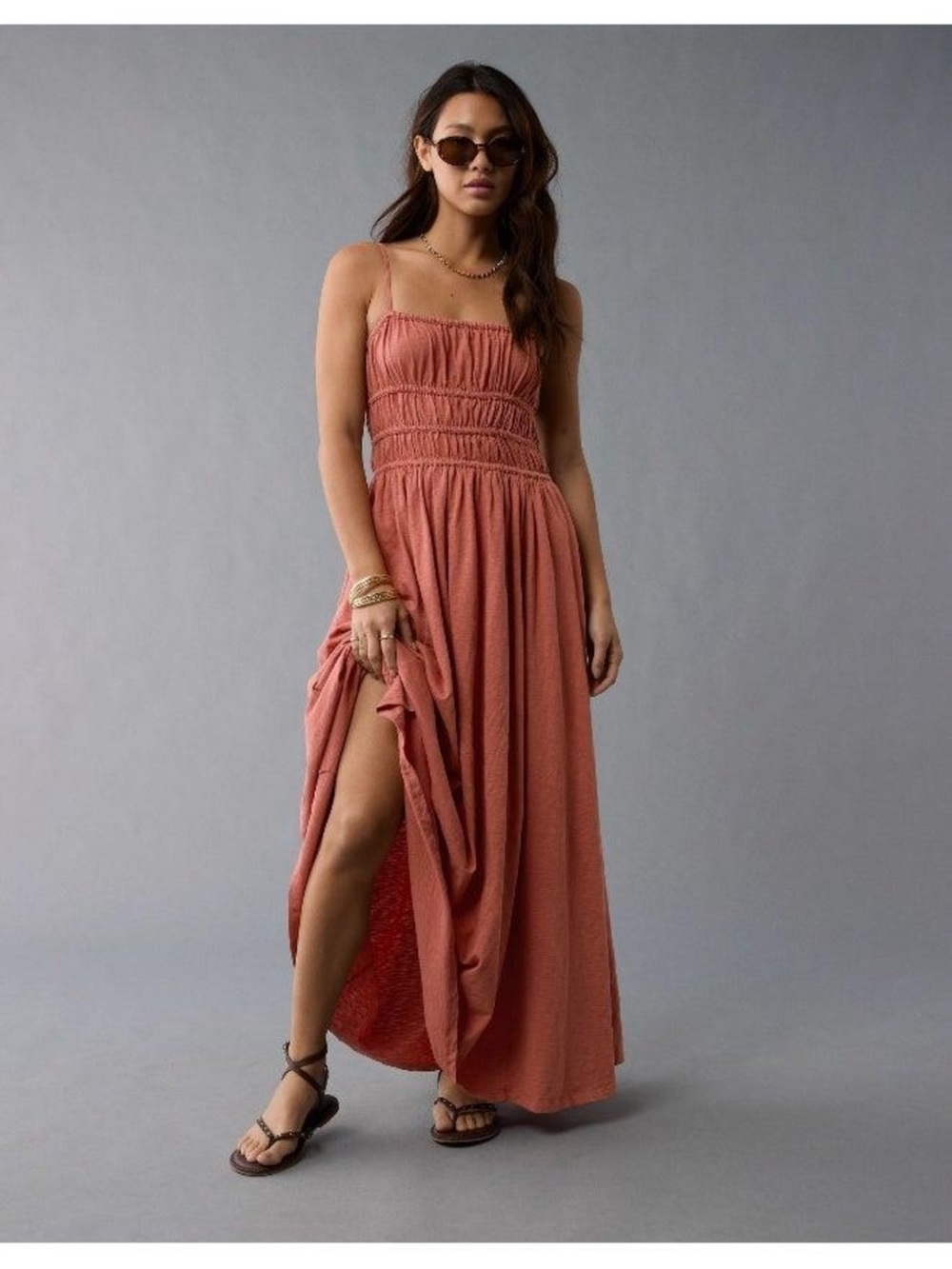 American Eagle Maxi Dress in Red Size M/M Like New